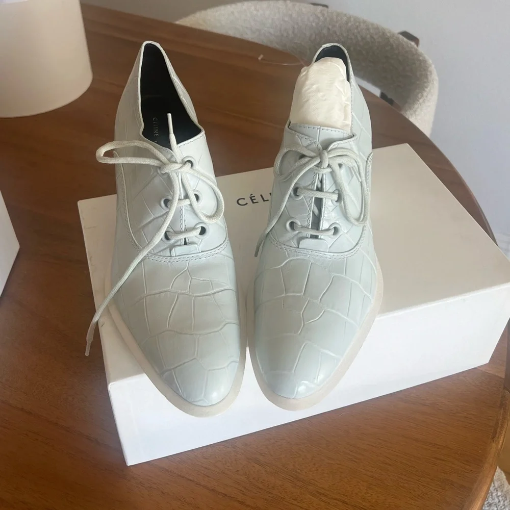 New in box Celine Oxford heels - Picture 2 of 5